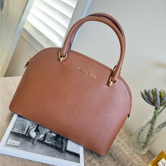 NWT Michael Kors Emmy Large Dome Leather Satchel Shoulder Bag in